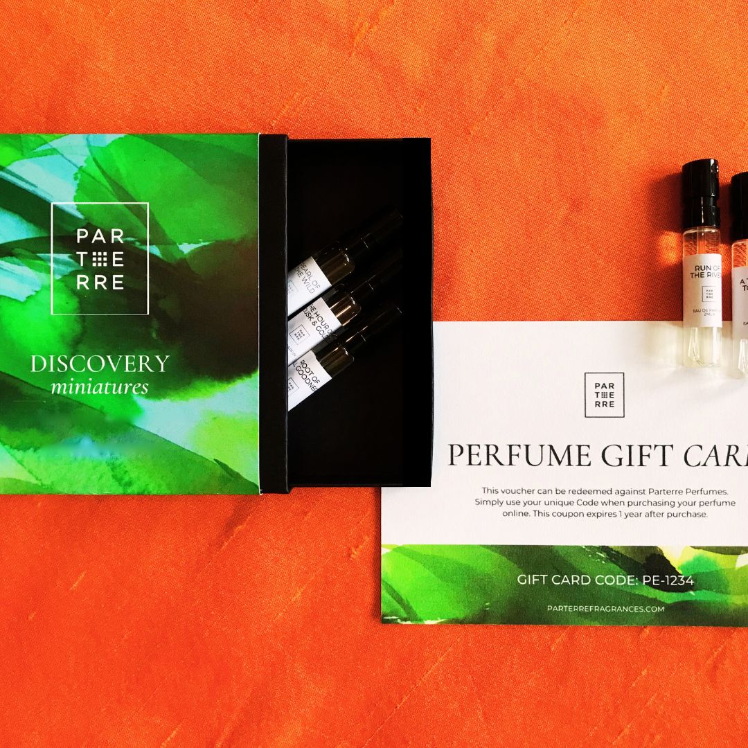 100ml Perfume Gift Card & Discovery Set - Image 2